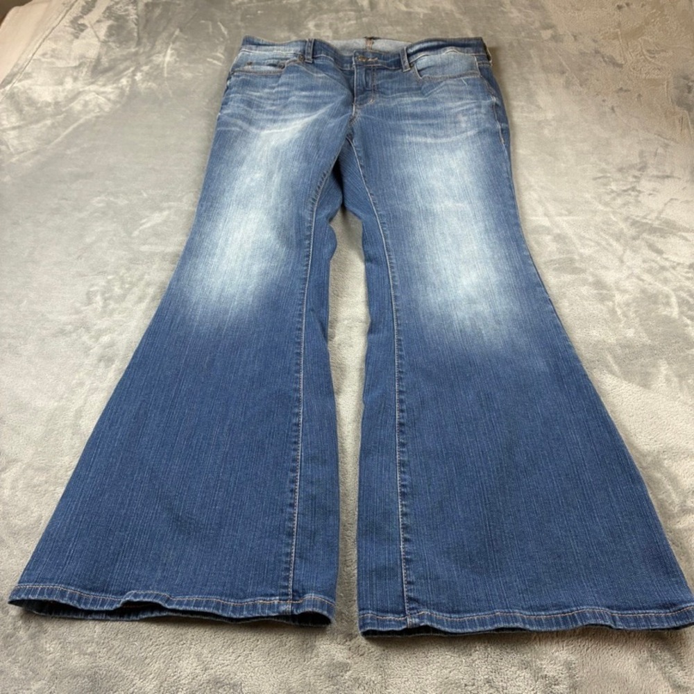 Torrid Perfect Super Flare Vintage Stretch Jeans Medium Wash 12R Wide Leg Boho